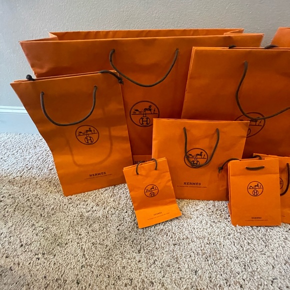 Lot of 8 Hermes Shopping Bags - Picture 2 of 3